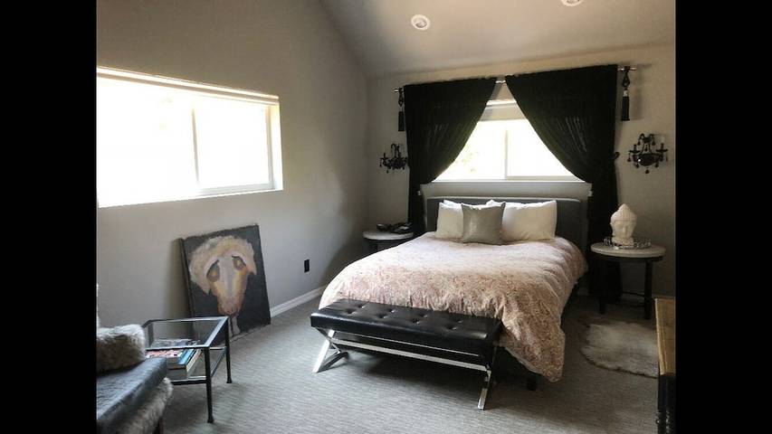 Lodge for 6 people in Flathead Lake