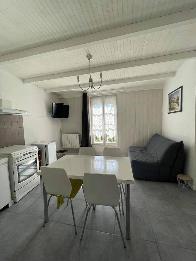 Gîte pour 4 personnes, avec vue et jardin à Les Mées - 4