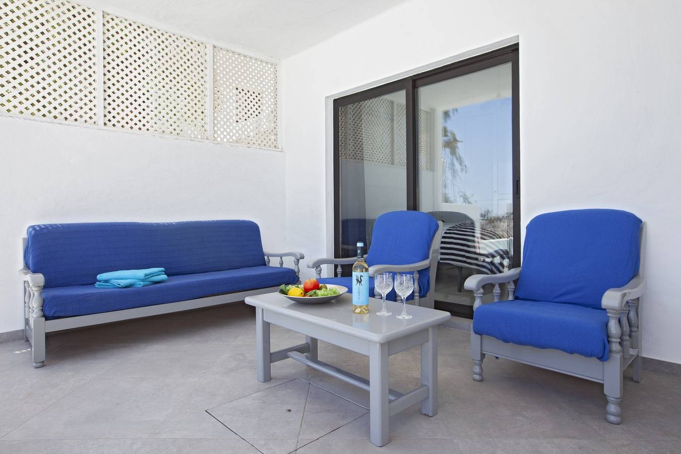 Fantastic Puerto del Carmen Villa | 2 Bedrooms | Private Pool & Close to Amenities | Lanzarote in Puerto del Carmen, Tías