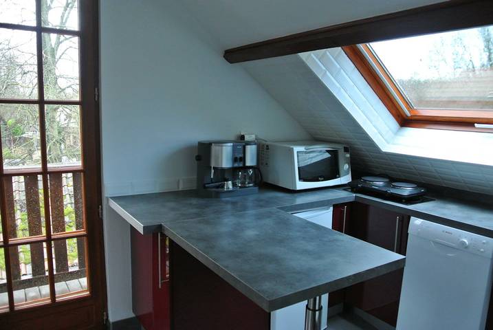 Location de vacances pour 8 personnes, avec jardin ainsi que piscine et terrasse dans Yvelines - 2