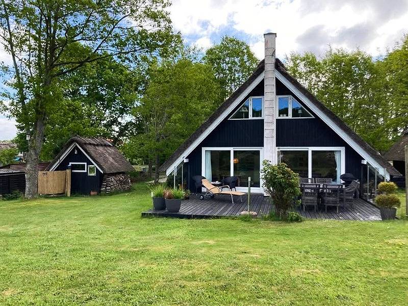 Charmantes Haus mit Meerblick über die Bucht von Båring in Kleiner Belt