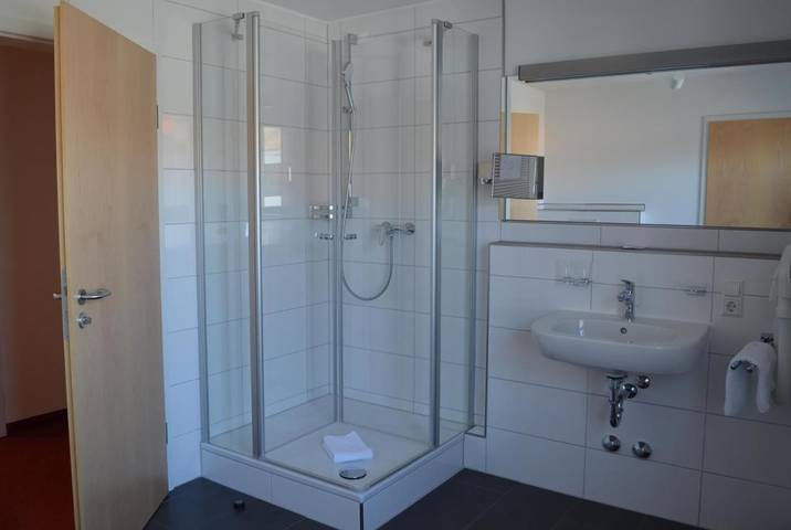 Hôtel pour 3 personnes, avec vue et jardin à Rastatt - 4