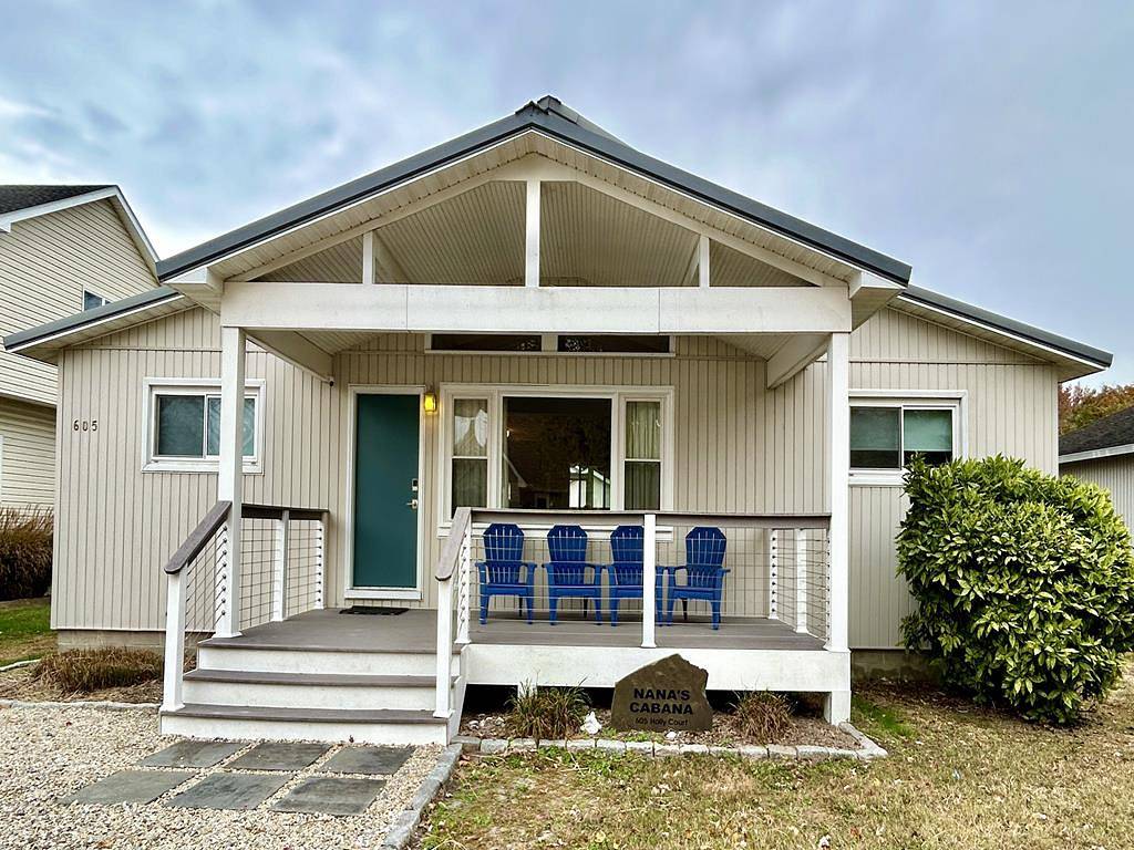 605 Holly Ct. in Sea Colony, Bethany Beach