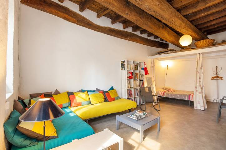 Estudio entero, Estudio encantador en Villeneuve-lès-Avignon, 45m², balcón in Villeneuve-lès-Avignon, Region de Nimes