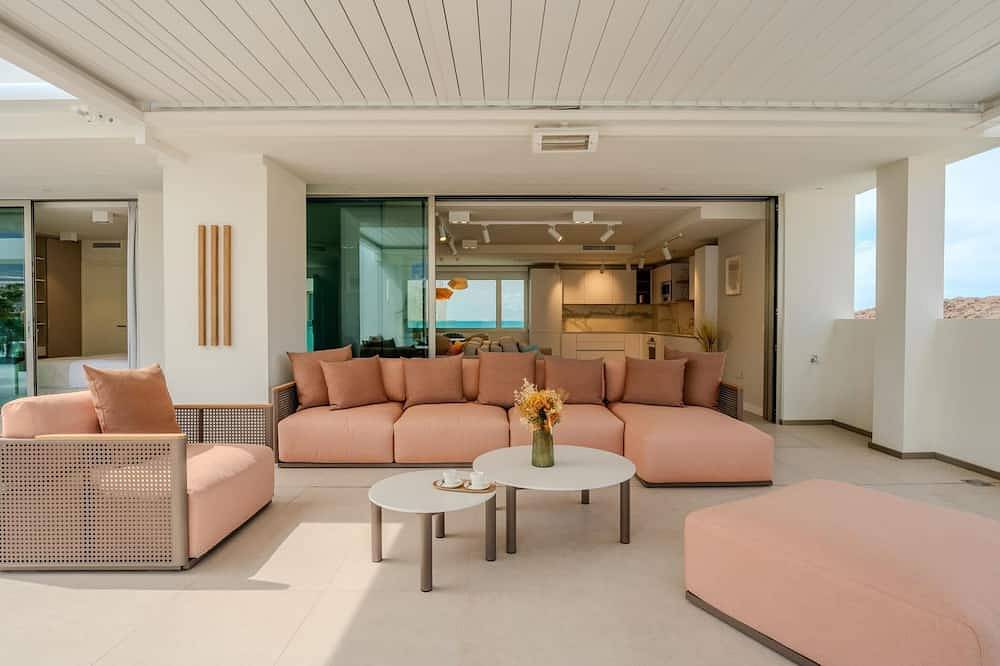 Hel leilighet, Exclusive penthouse with sea view in La Caleta in La Caleta, Adeje