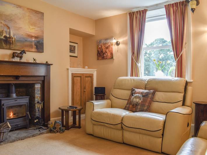 Yew Tree Cottage in Derbyshire