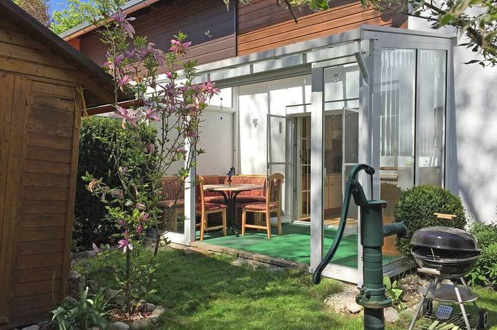 Ferienwohnung für 5 Personen, mit Terrasse und Garten in Gmunden
