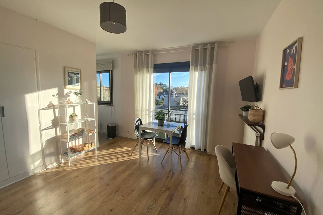 Entire studio, Cute nest in Talence, at Bordeaux’s doorstep in Talence, Bordeaux region