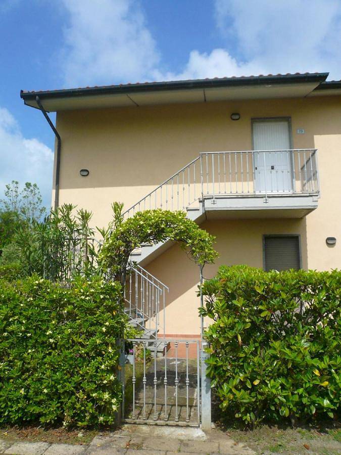 Apartamento de vacaciones para 4 personas, con jardín y terraza - 1