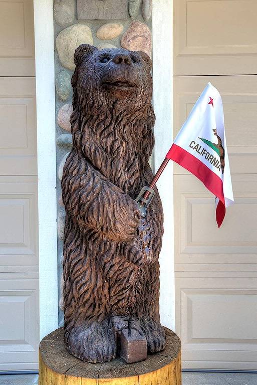 Log Cabin for 8 People in Mariposa County