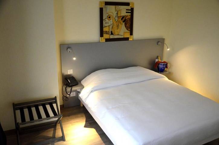 Hôtel pour 2 personnes, avec sauna ainsi que vue et terrasse à Maubeuge - 3