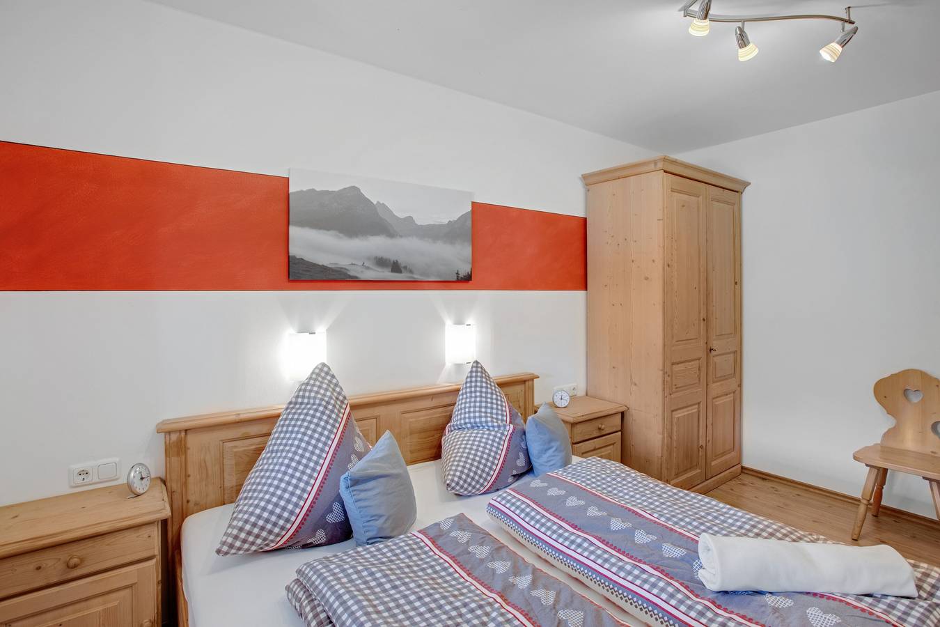 Appartement Enzian met balkon, uitzicht op de bergen & Wifi; parkeerplaats beschikbaar, foto 6