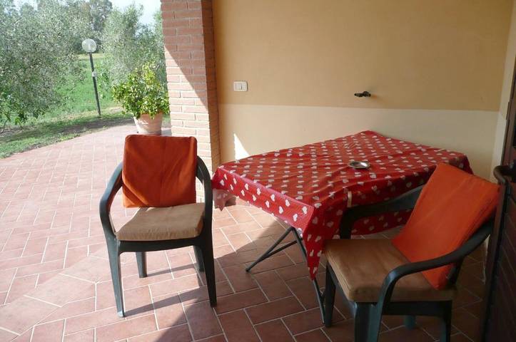 Villa pour 2 personnes, avec jardin et terrasse, animaux acceptés à Grosseto - 3