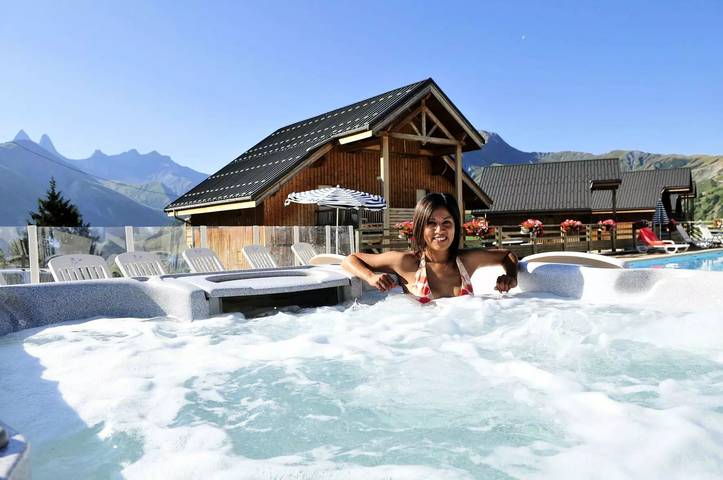 Gîte pour 6 personnes, avec piscine à Saint-Jean-d'Arves - 3