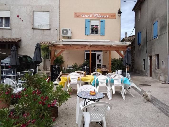 Location de vacances pour 3 personnes, avec vue et terrasse à Saint-Julien-de-Cassagnas - 2