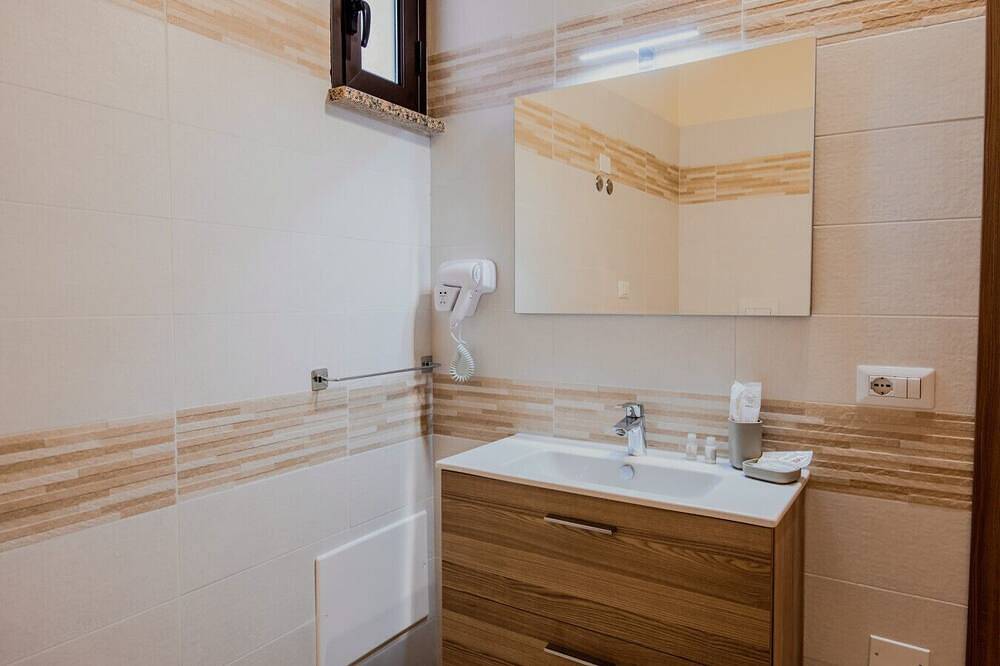 B&B Etesia - Camera Levante in Provincia di Vibo Valentia