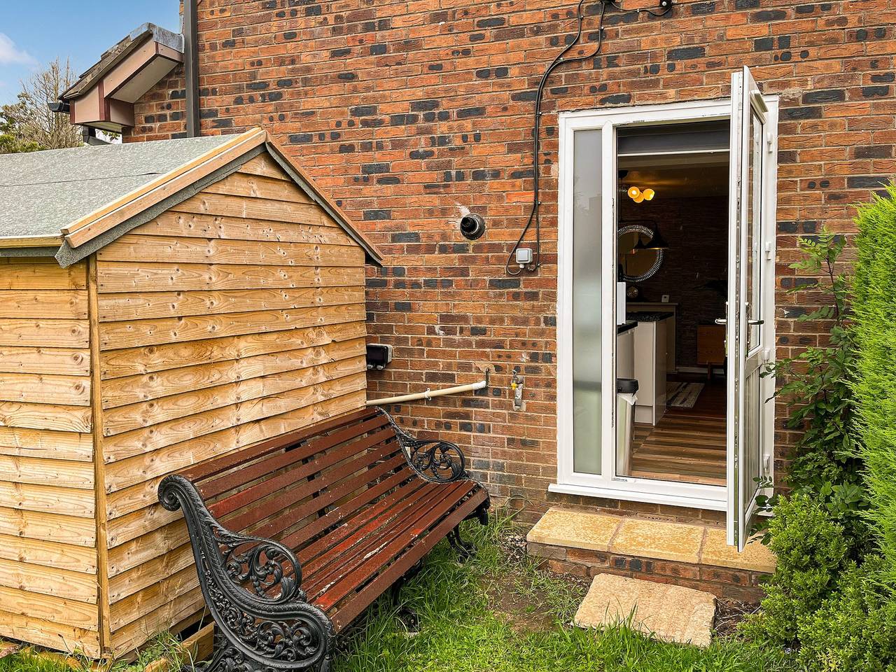 Pennies Retreat in Glossop, Derbyshire