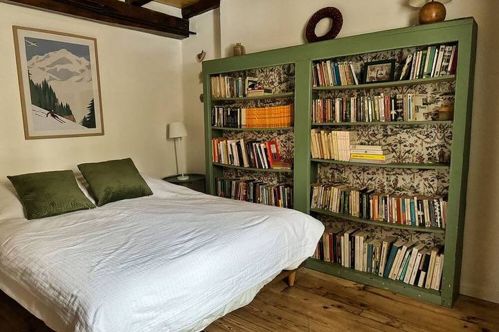 Gîte pour 14 personnes, avec jardin ainsi que piscine et balcon à Oz - 4