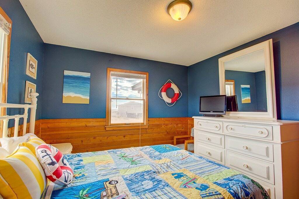 4073 Downtime * 2 Min Walk to Beach * Pool/Hot Tub in Kitty Hawk Beach, Kitty Hawk