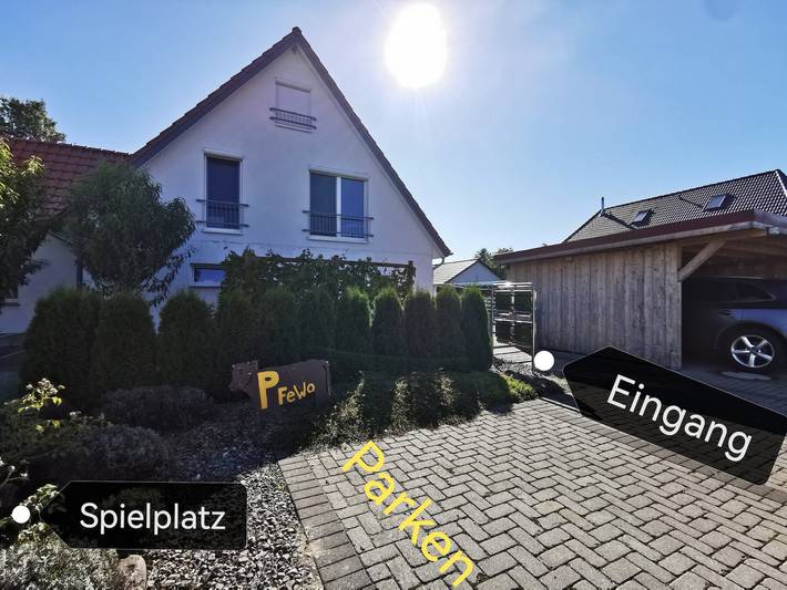 Appartement entier, Appartement "Haus Dexter" avec terrasse privée et Wi-Fi in Sanitz, Mer Baltique (Mecklenburg)