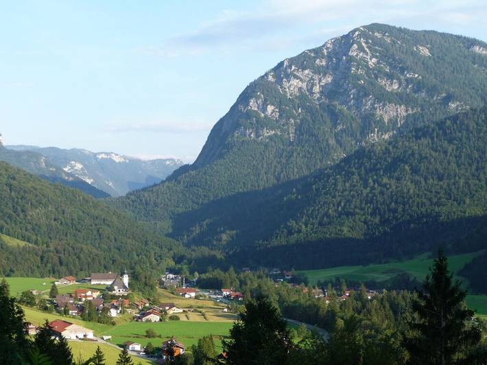 "Gästehaus Anni"  Fewo..2 in Weissbach an der Alpenstrasse, Schneizlreuth