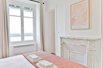 Appartement De Vacances pour 4 Personnes dans Puteaux, Hauts-de-Seine, Photo 4