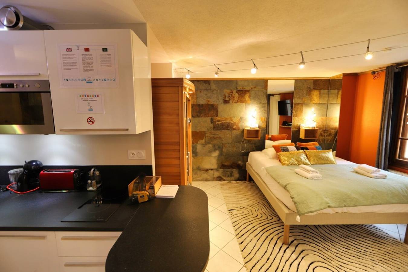 Apartamento entero, Le Cocon - Lofts & Lakes, certified 4-stars in Annecy, Annecy (commune)