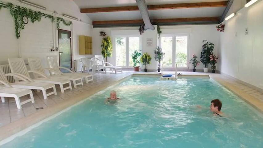 Ferienhaus für 4 Personen, mit Terrasse und Garten sowie Pool und Sauna im Emsland
