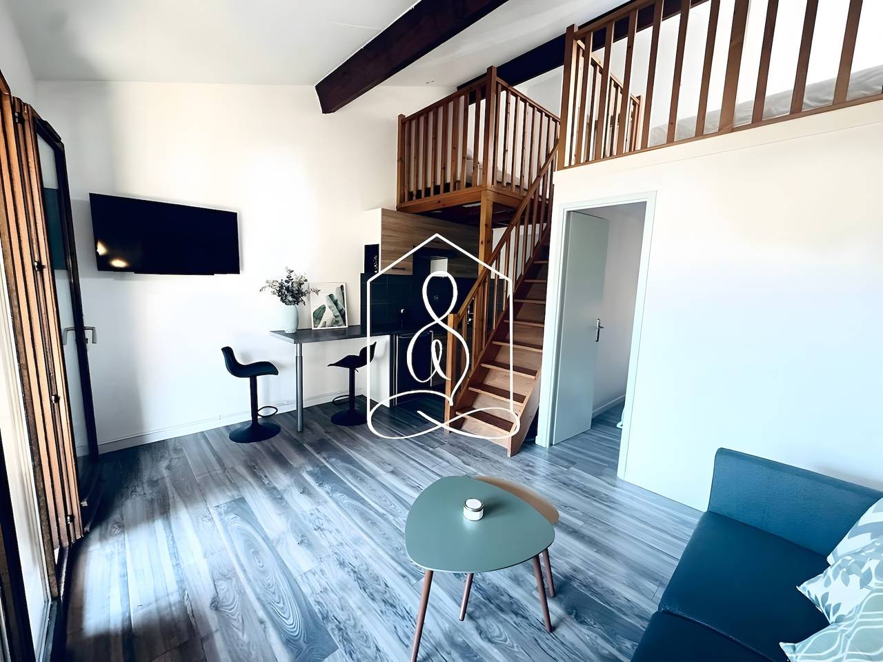 Apartamento entero, La Petite Provence, dúplex climatizado en residencia con piscina in Tourrettes, Costa mediterránea (Francia)