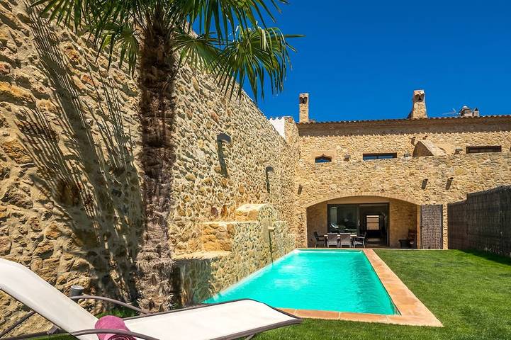 Ferienhaus für 8 Personen, mit Balkon und Garten, mit Haustier in Pals