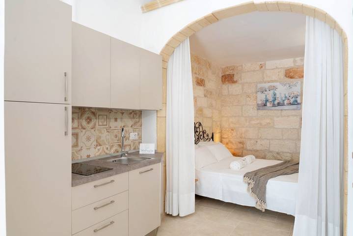 Ganze Wohnung, Ferienwohnung für 3 Personen in Lama Monachile (Polignano a Mare), Polignano A Mare
