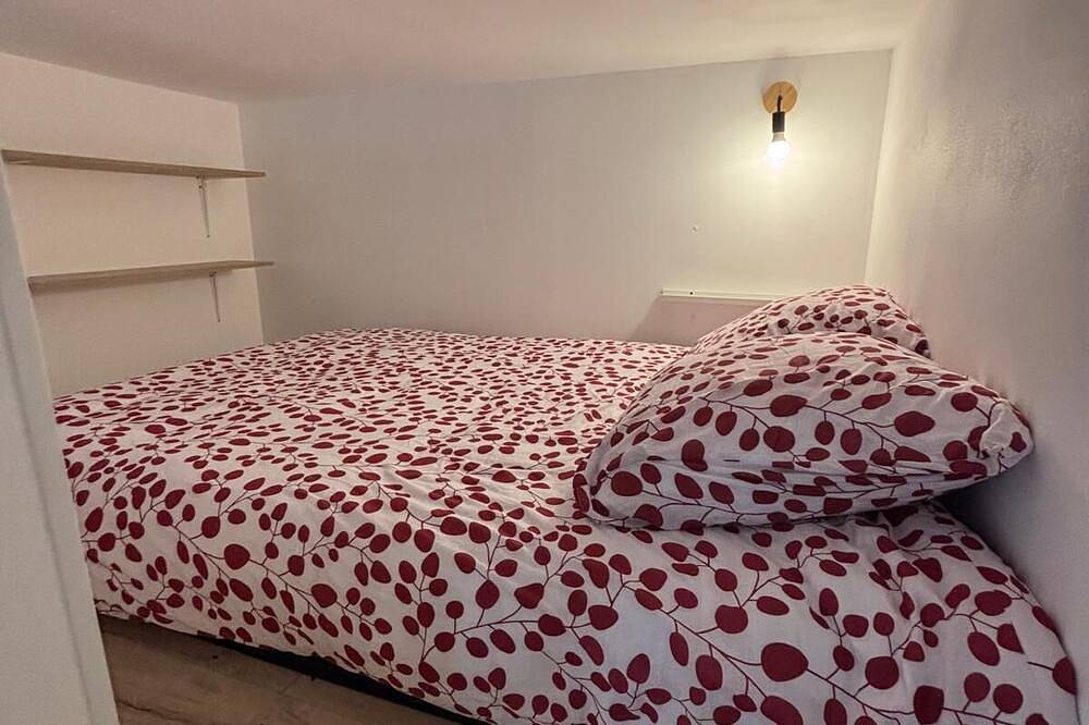 House for 10 people with swimming pool in Nîmes, Nimes region