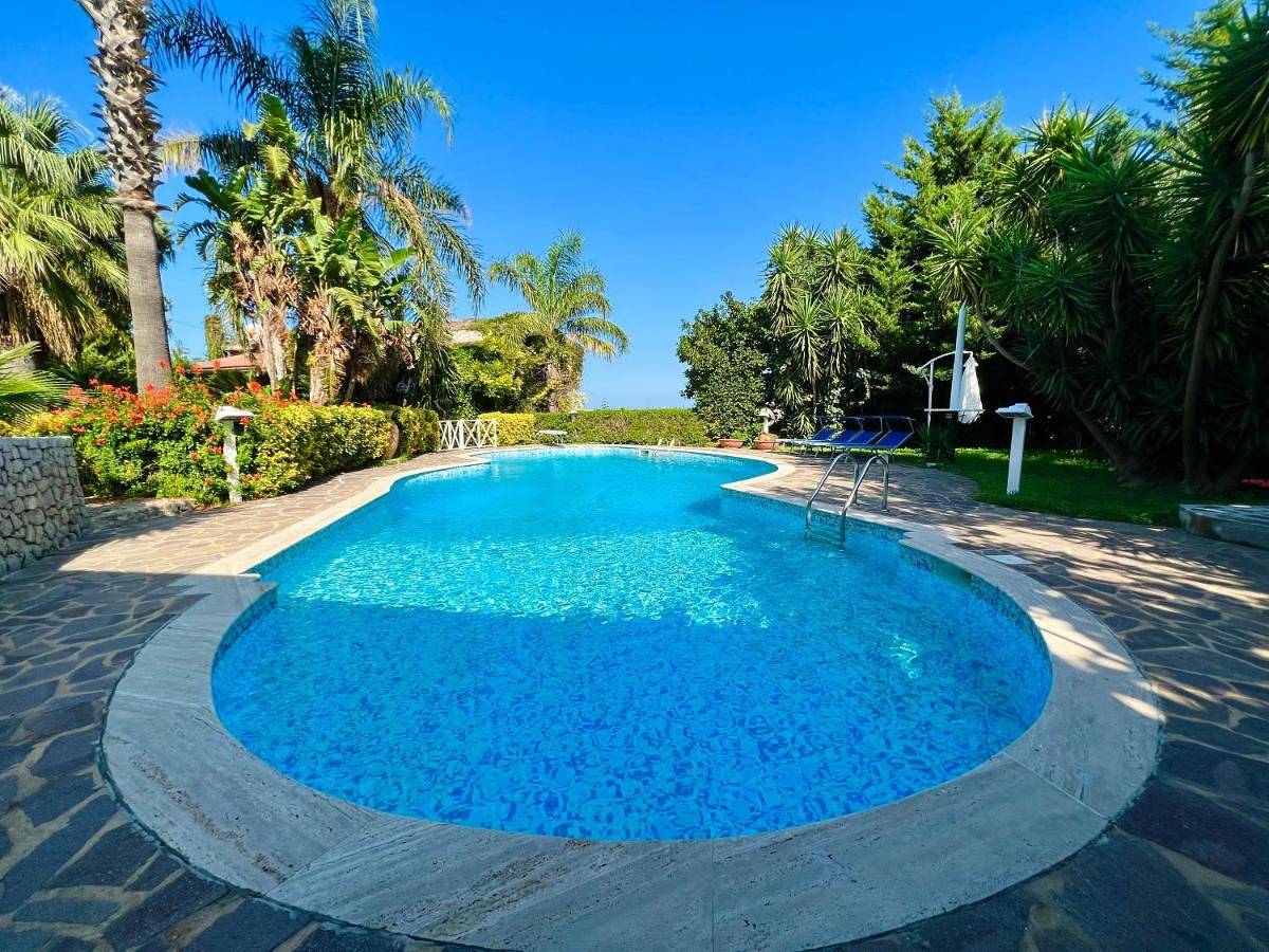 Villa with Private Pool in Carini, Provincia di Palermo
