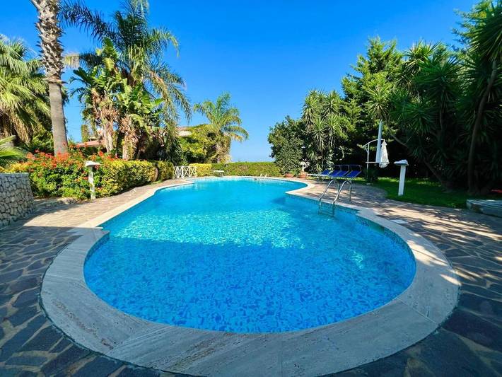 Villa pour 10 personnes, avec vue ainsi que piscine et jardin à Carini - 3