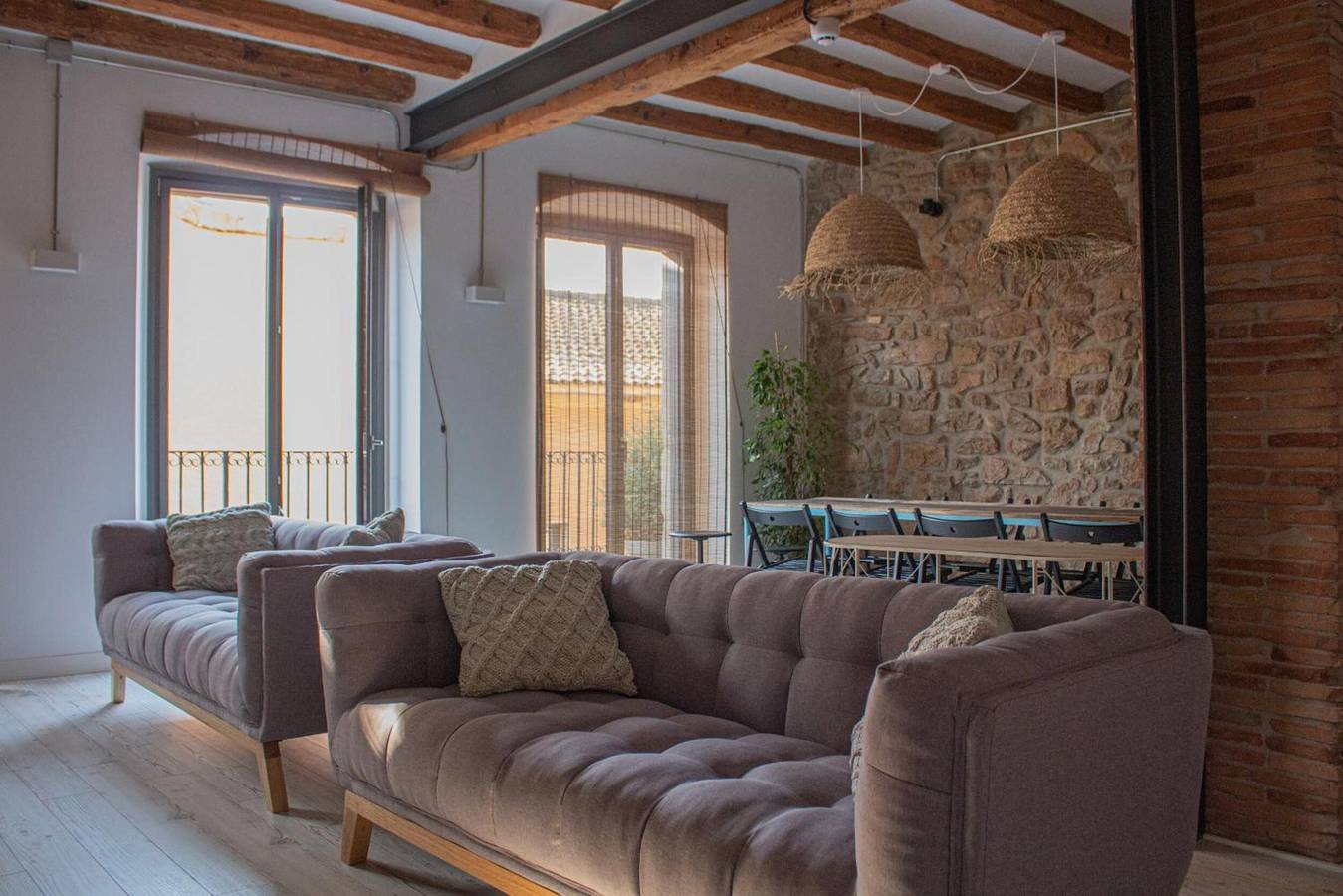 Bed and Breakfast 'Habitació' con terraza compartida, Wi-Fi y aire acondicionado in Balaguer , Noguera