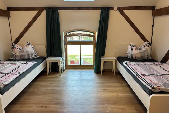 Ferienwohnung für 4 Personen, mit Garten in Liebenwalde