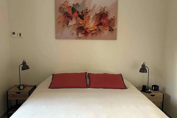 Gîte pour 4 personnes, avec piscine - 1