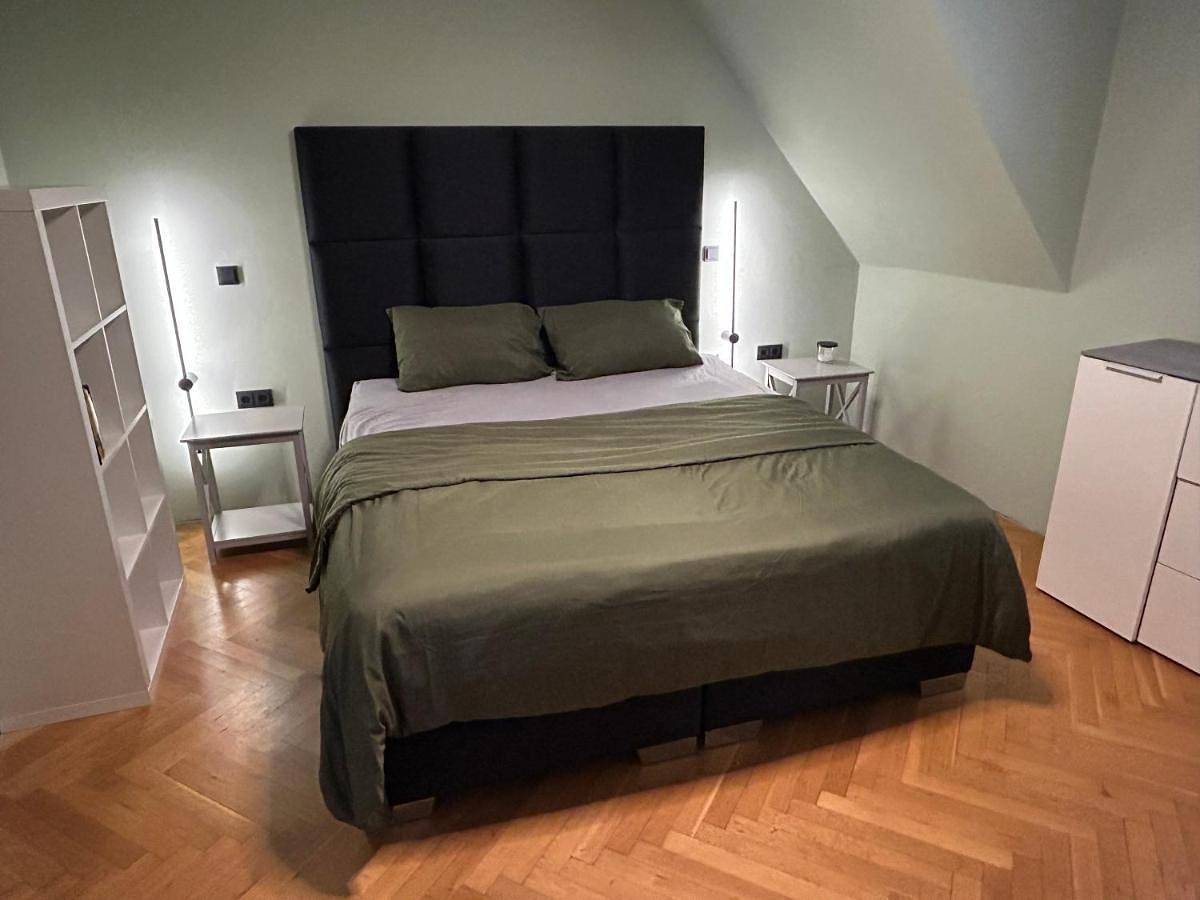 Moderne Altbau Wohnung in der alten Metzgerei in Sankt Martin, Südliche Weinstraße