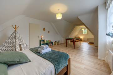 Maison De Vacances pour 10 Personnes dans Surzur, Région de Vannes, Photo 3