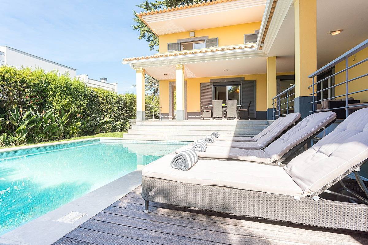 Villa Belga Queen in Aldeia de Juzo, Cascais e Estoril