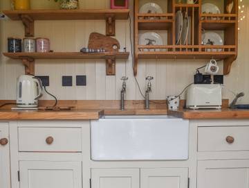 Cottage for 2 People in Stroud, The Cotswolds, Photo 3