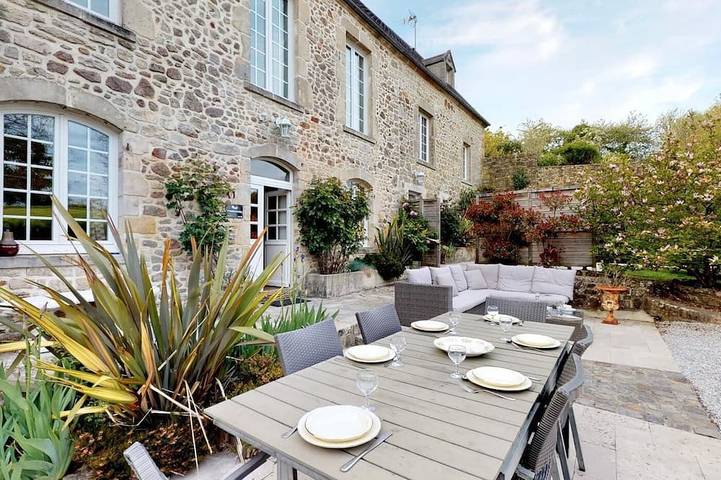Gîte pour 13 personnes, avec jardin et balcon, animaux acceptés - 1