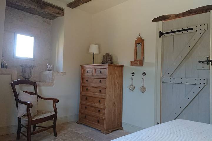 Gîte pour 6 personnes, avec jardin à Thédirac - 4