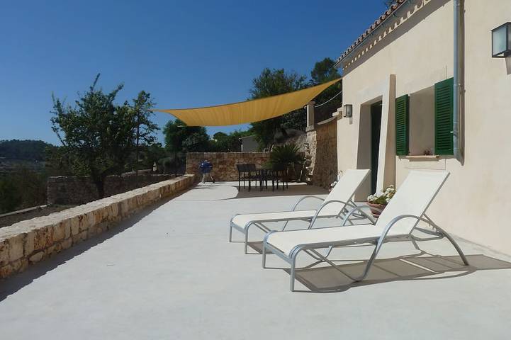 Casa rural para 4 personas, con balcón y jardín - 1