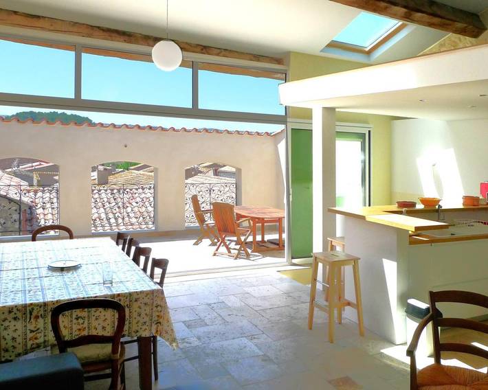 Gîte pour 8 personnes, avec terrasse à Roquefort-des-Corbières - 4