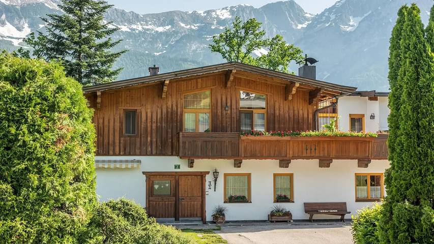 Ferienwohnung für 3 Personen, mit Terrasse und Garten in Scheffau am Wilden Kaiser - 2