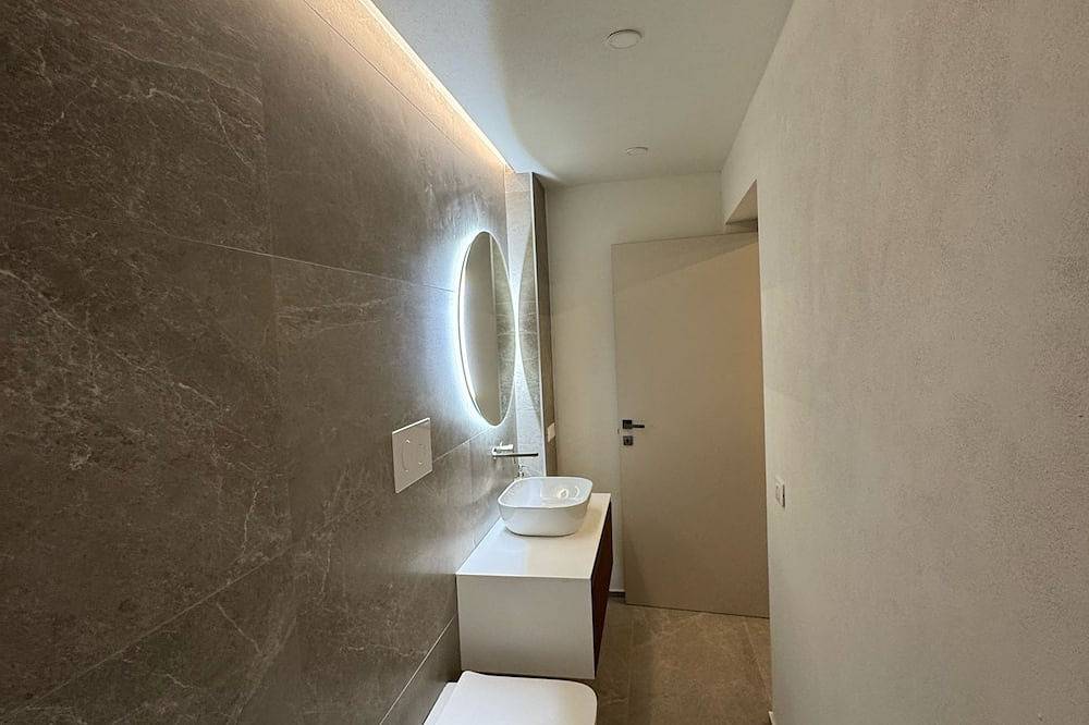Apartamento entero, A stone's throw from the Scala dei Turchi, you will be welcomed into the heart of Realmonte. in Realmonte, Provincia de Agrigento