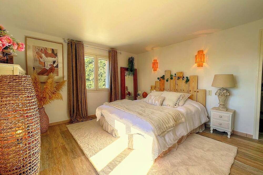 Exceptional villa for 14 people- Trans-en Provence in Trans-en-Provence, Draguignan Region