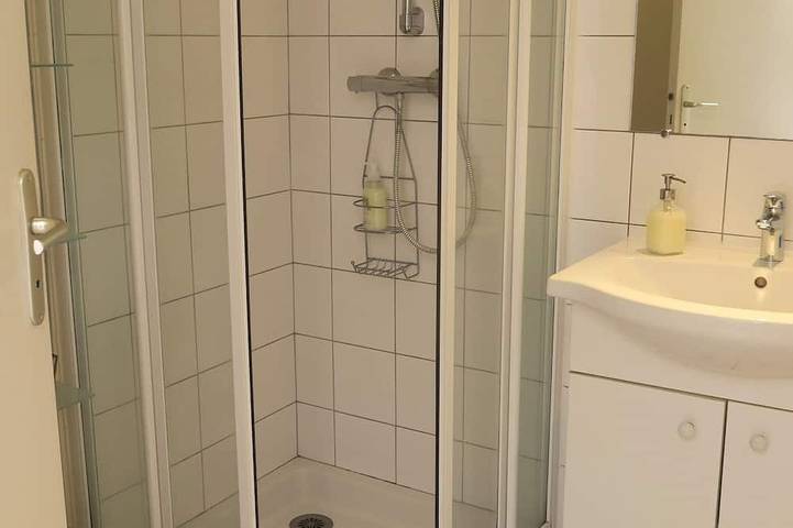 Gîte pour 2 personnes, avec jardin à Montlivault - 4