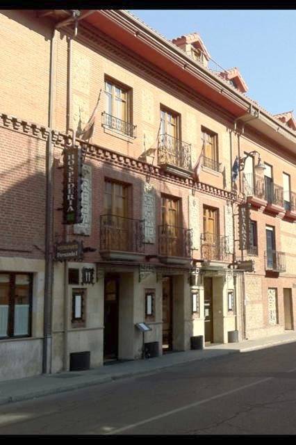 Hospederia Fernando I in León, Chaîne Cantabrique